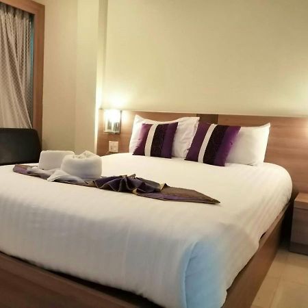 Phitsanulok Orchid Hotel Kültér fotó